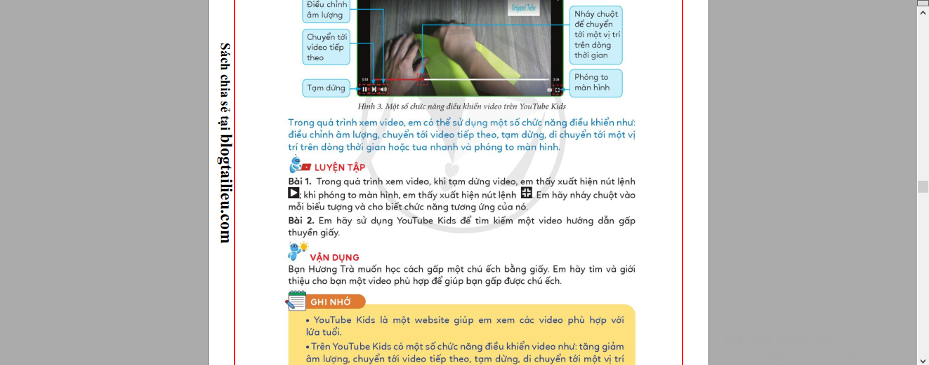 A screen shot of a video chat    Description automatically generated